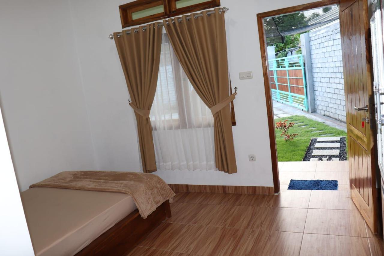 Room 212 Kuta  Ngoại thất bức ảnh