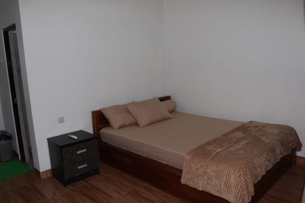 Room 212 Kuta  Ngoại thất bức ảnh